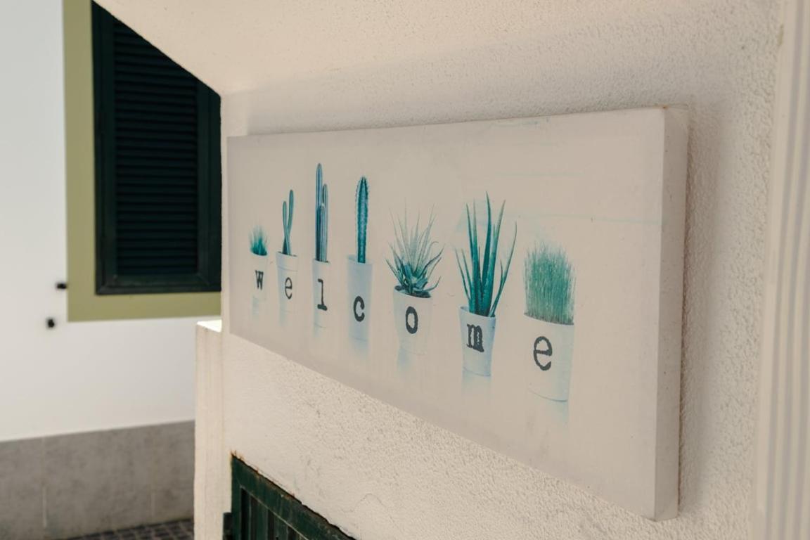 Hôtel Guestready - Hikers Haven à São Roque do Faial Extérieur photo