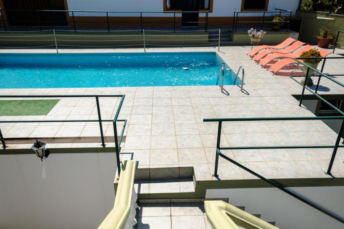 Hôtel Guestready - Hikers Haven à São Roque do Faial Extérieur photo