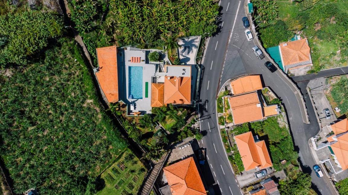 Hôtel Guestready - Hikers Haven à São Roque do Faial Extérieur photo