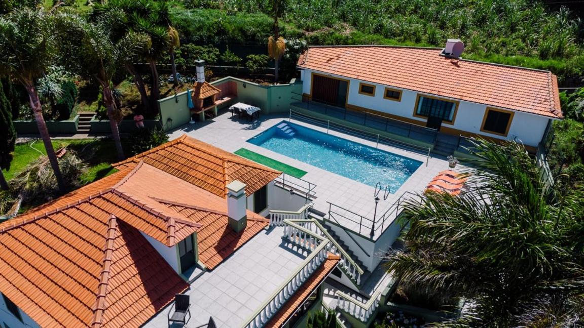 Hôtel Guestready - Hikers Haven à São Roque do Faial Extérieur photo